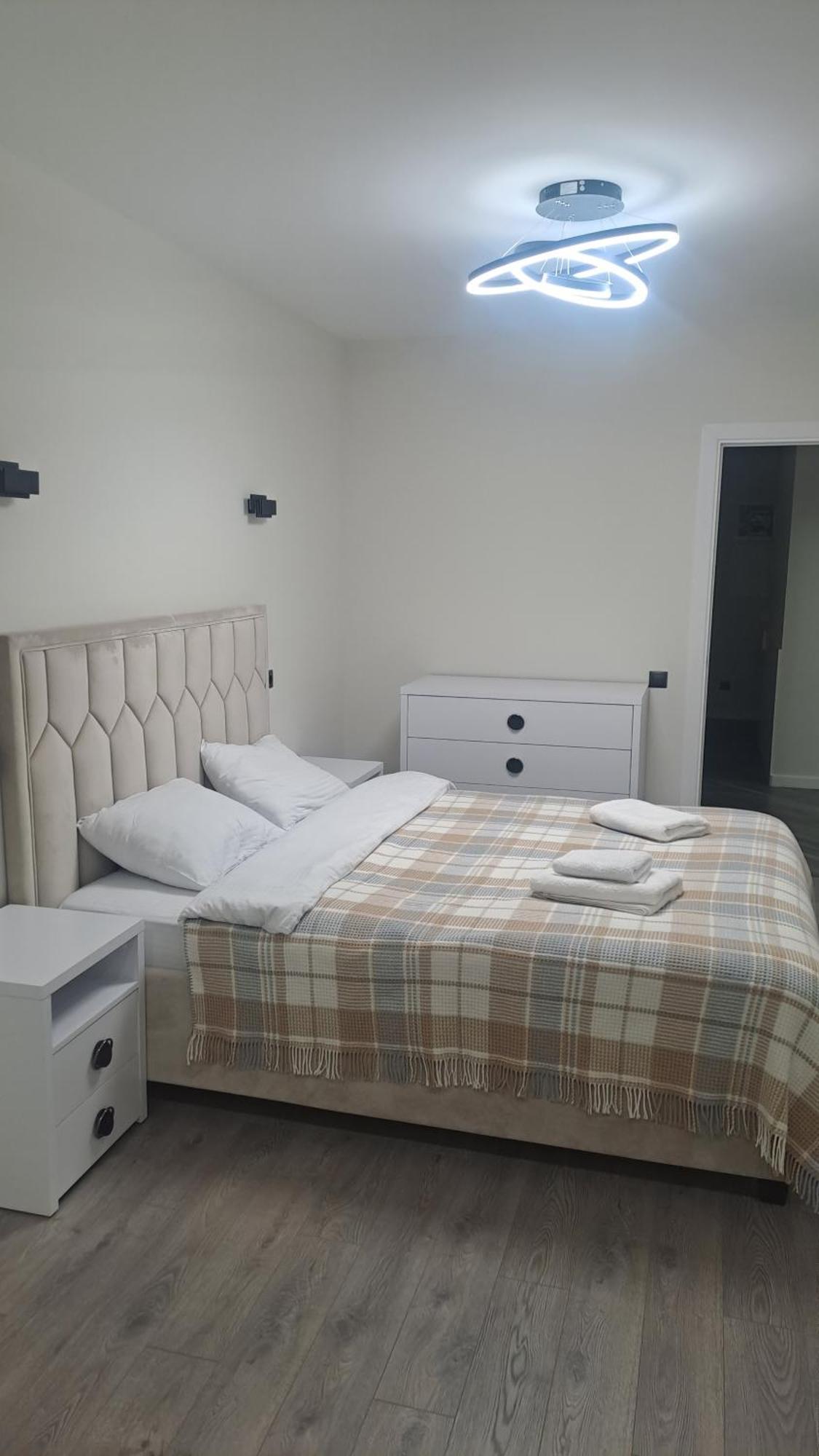 Аэропорт Апартаменты 24&24 Chisinau Exterior foto