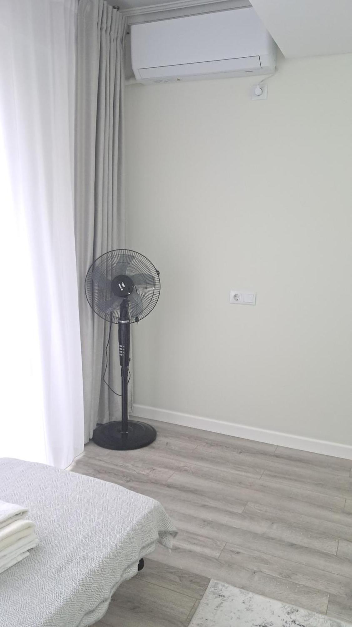 Аэропорт Апартаменты 24&24 Chisinau Exterior foto